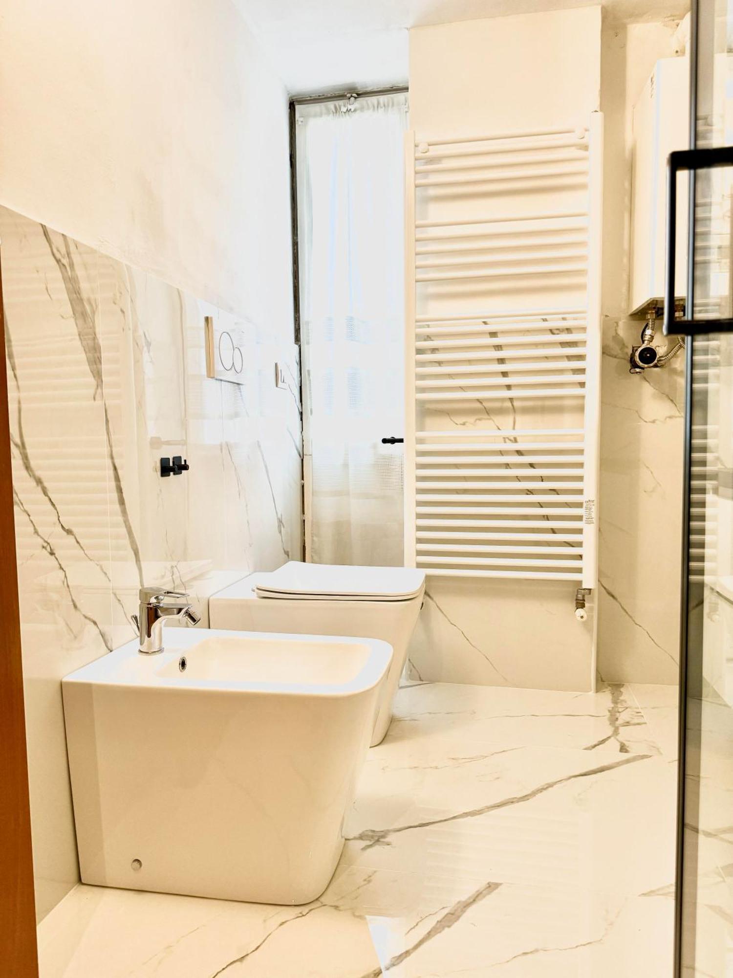 Bagno Privato - Stanza Doppia Hotel Milan Exterior photo